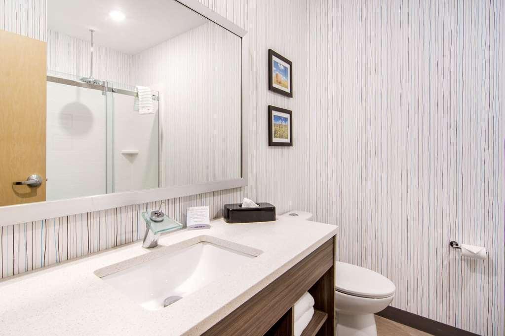Comfort Inn & Suites North Battleford Εξωτερικό φωτογραφία