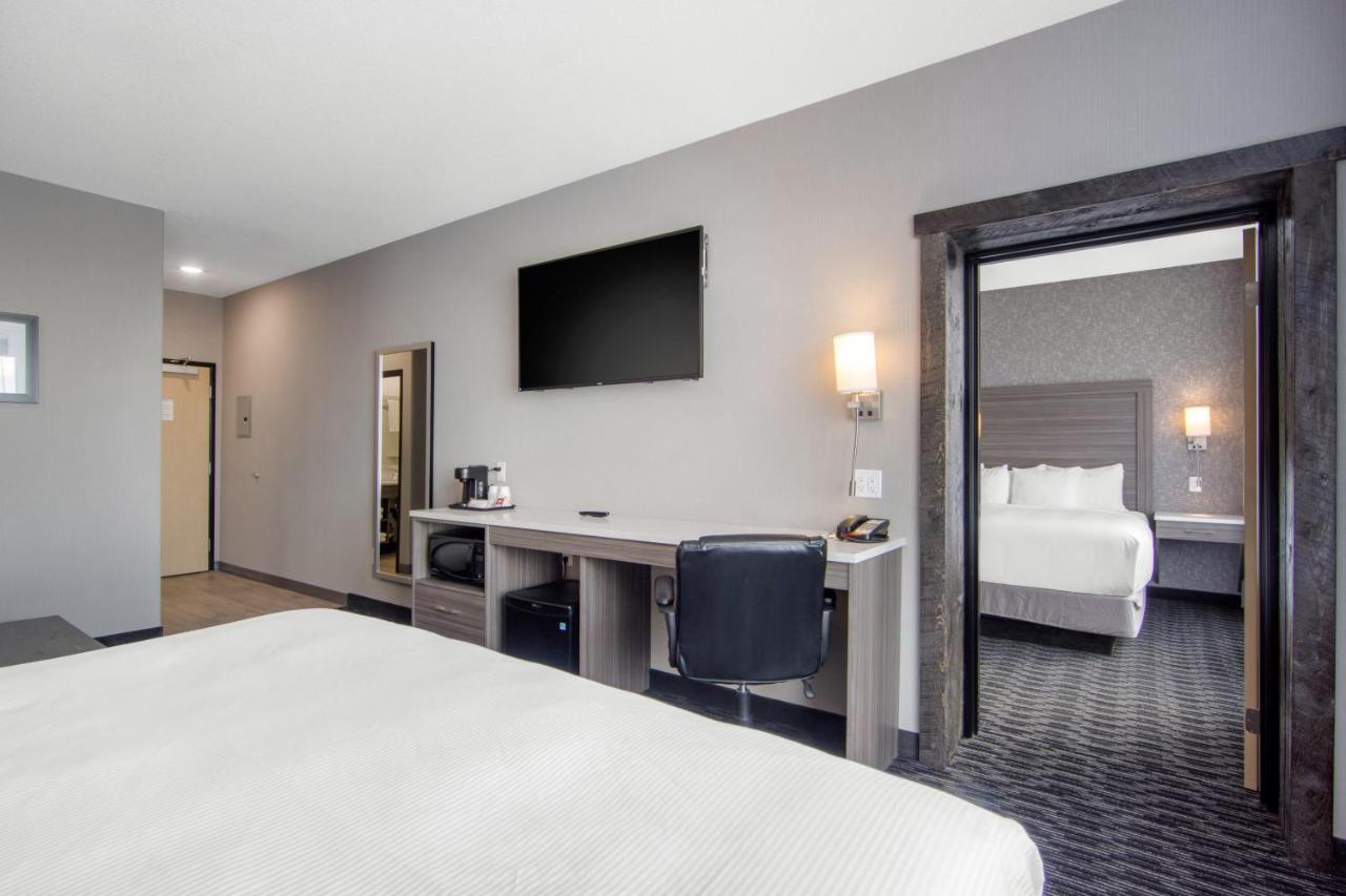 Comfort Inn & Suites North Battleford Εξωτερικό φωτογραφία