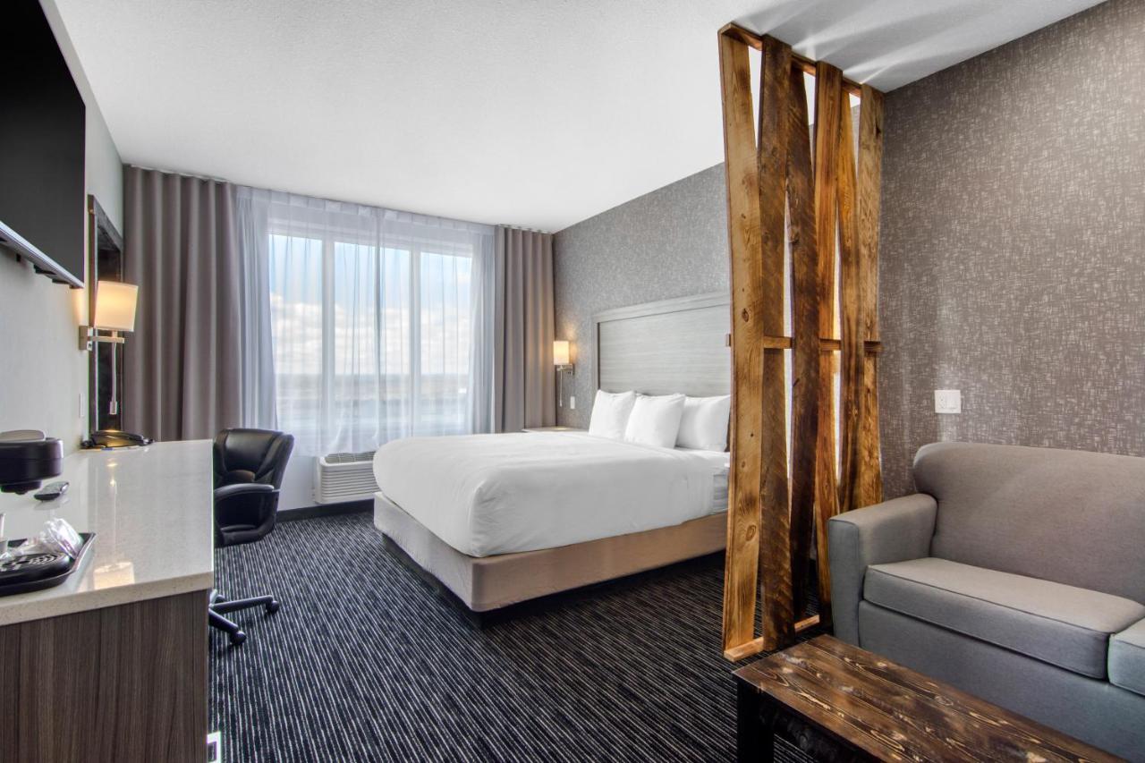 Comfort Inn & Suites North Battleford Εξωτερικό φωτογραφία
