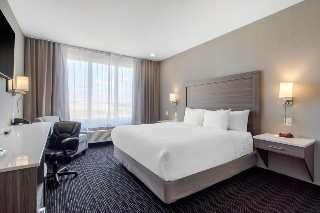 Comfort Inn & Suites North Battleford Εξωτερικό φωτογραφία